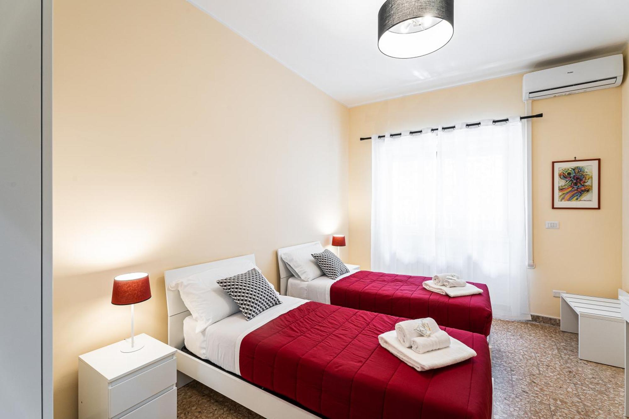 Domus Leo Roma Apartment Exterior photo